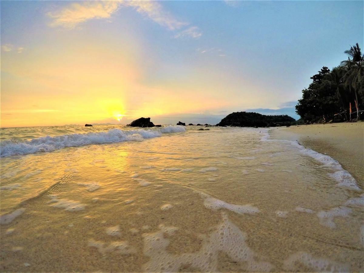 Koh Jum Coral Bay Resort Εξωτερικό φωτογραφία